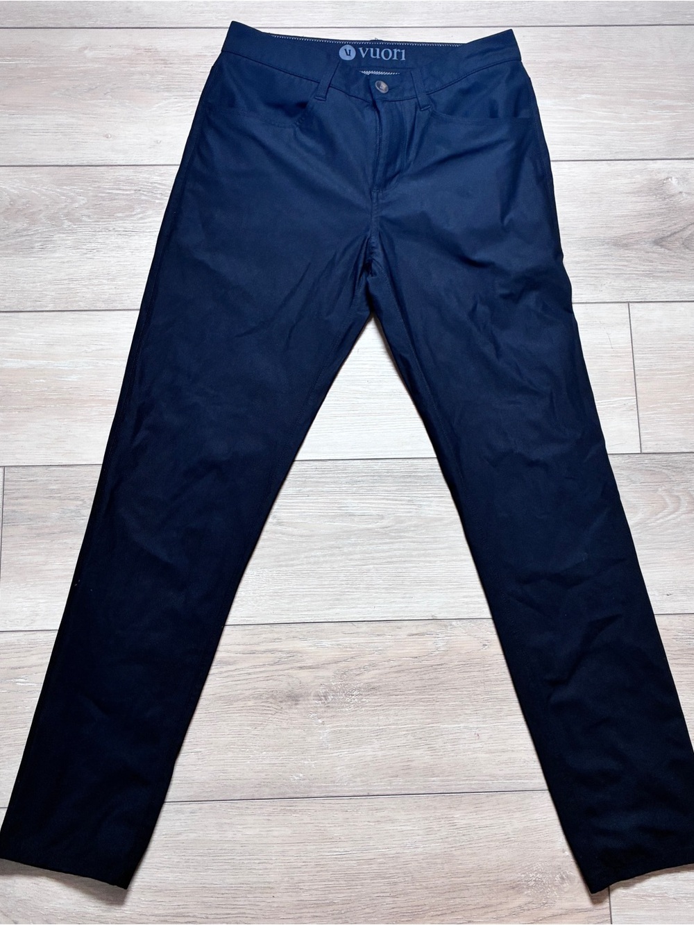 Vuori Men’s black Performance Chino Pants
